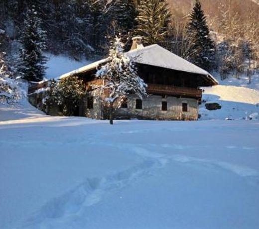 APPARTEMENT-3-CHAMBRES-8-COUCHAGES-WIFI-MONTRIOND-CHEBOURINS
