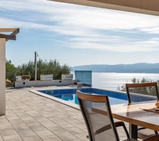 Villa Dream with private pool, 2 bedrooms with en-suite bathrooms, sea view