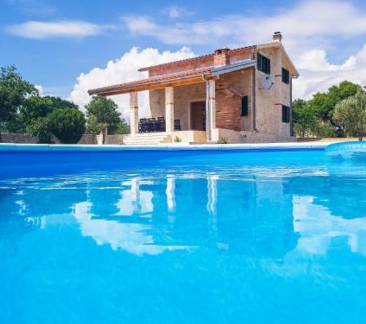 Villa Stone Pearl with heated swimming pool