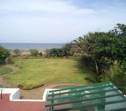 Heaven Beach Stays ECR