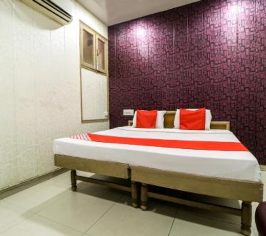 OYO 71655 Hotel Mukat