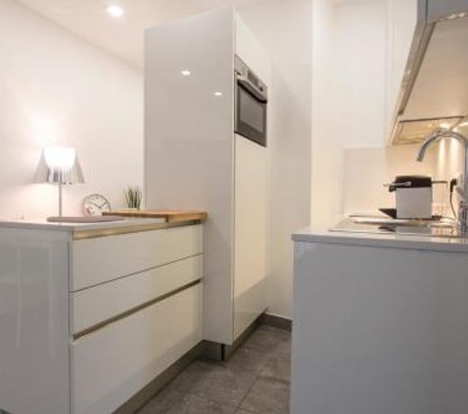 Alva Design Apartment