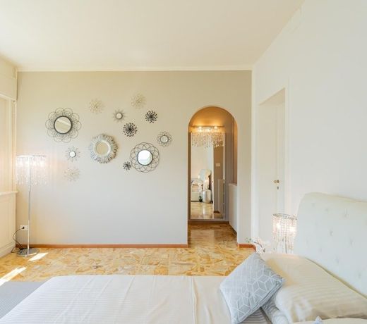 Sala Comacina Villas