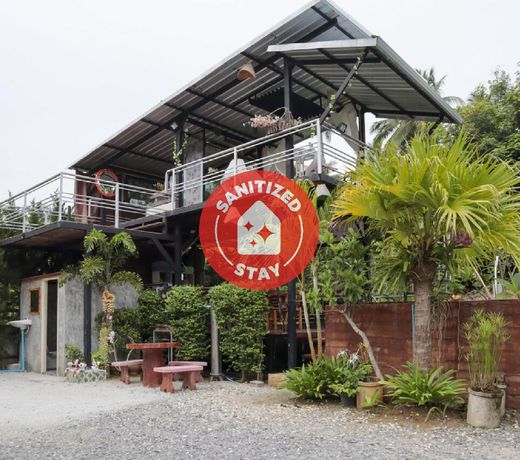 OYO 1011 Korkeaw Garden Home Resort