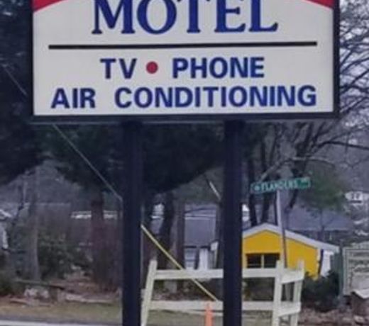 Rainbow Motel