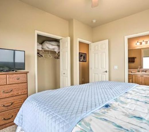 Pet-Free Oceanfront Home with Hot Tub and Beach Access