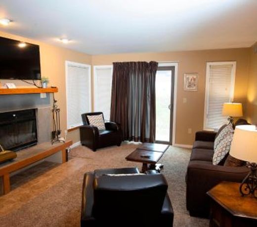 Mountain Lodge at Okemo-1Br Newly Renovated condo