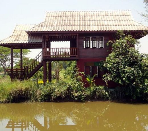 Han Kaeo Hang Dong House QT-04