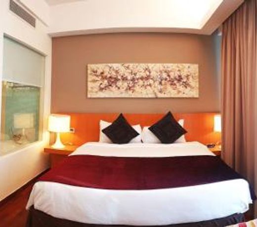 Cormar Suites