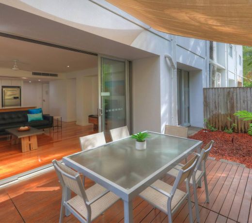 Maggies Beachfront Apt. 2