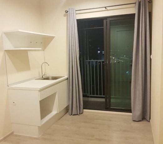 Plum Condo Central Stationâ1BRâF/FURNâBang Yai