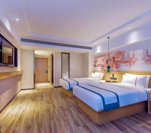 City Comfort Inn Guiyang future ark store