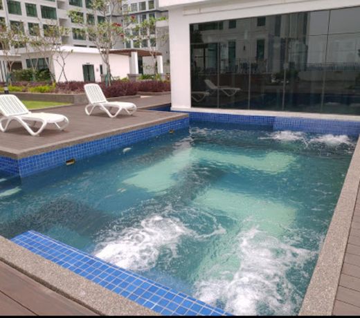 EDL  Kempas D'summit@setia tropika FREE wifi