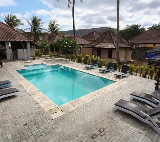 Collection O 1651 Purnama Beach Hotel