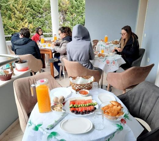 Hotel Vila Arbri