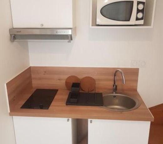 F2 duplex standing de 35 m2 Ã  3 min du canal de l'ourcq