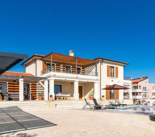 Villa Evelyn