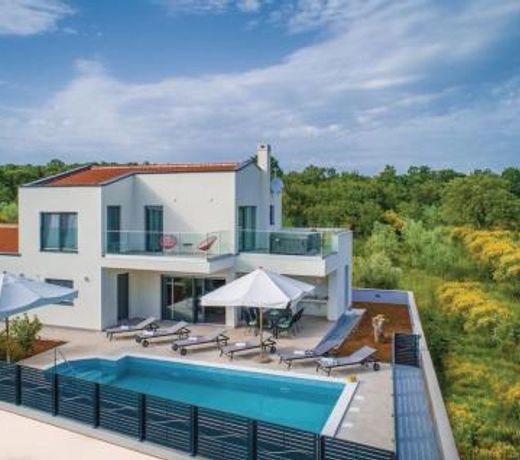 Villa Izabel with hot Whirpool