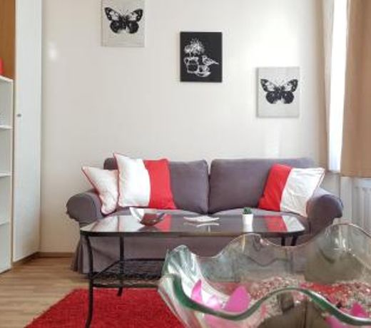 Center Royalty Apartment