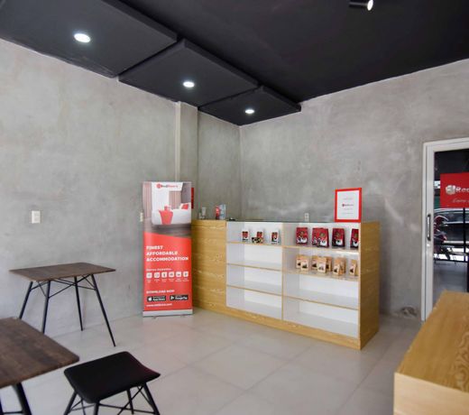RedDoorz Hostel Syariah @ Peunayong Banda Aceh