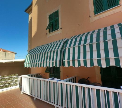Hotel Aurora