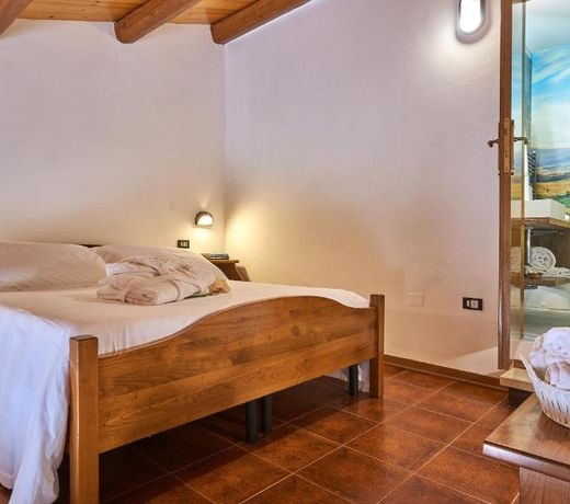Casanova - Panoramic Rooms and Suites