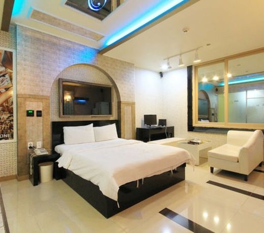 One Motel