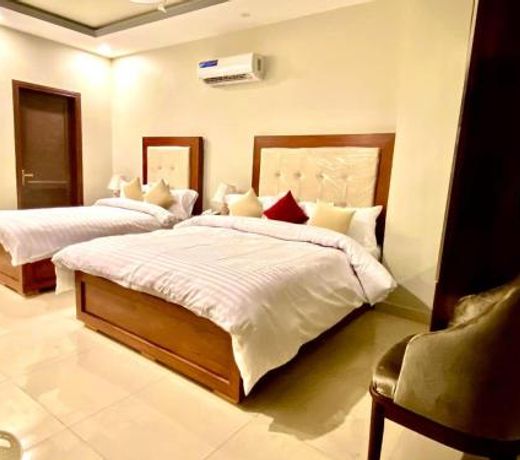 Grand luxury Hotel