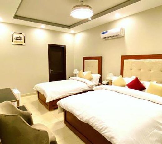Grand luxury Hotel
