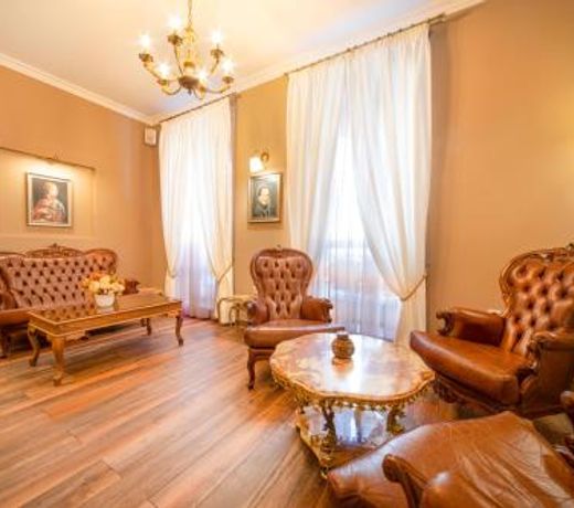 Hotel Antique - free private parking