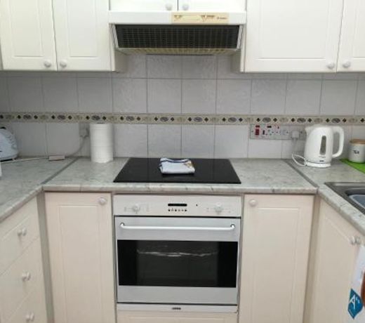 Charming pool facing apartment in Limnaria Gardens