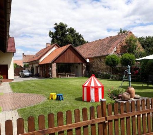 Studio pro 2 osoby se samostatnym vstupem