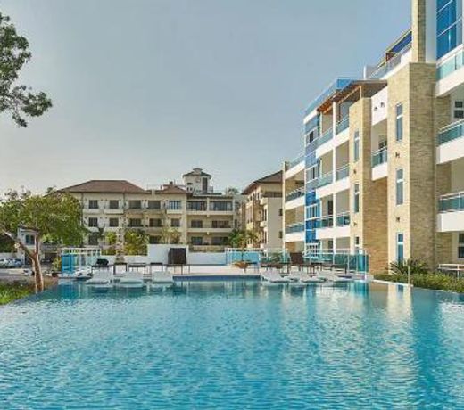 Playa Laguna Vacation Condos
