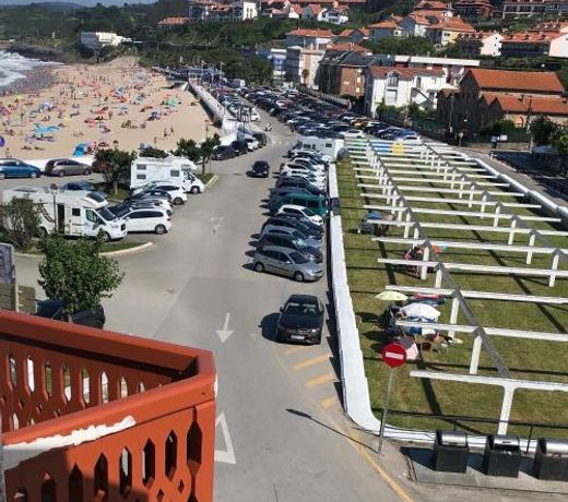 Buhardilla Comillas Beach en Primera LÃ­nea de Playa, Wifi, Netflix