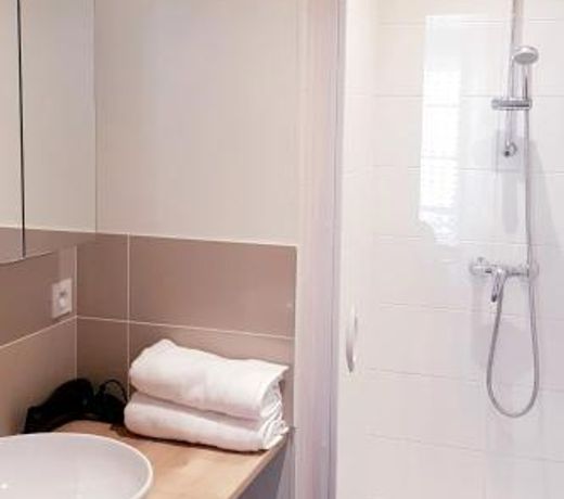 Au Bout Du Pont De Fil - Bel Appartement refait Ã  neuf