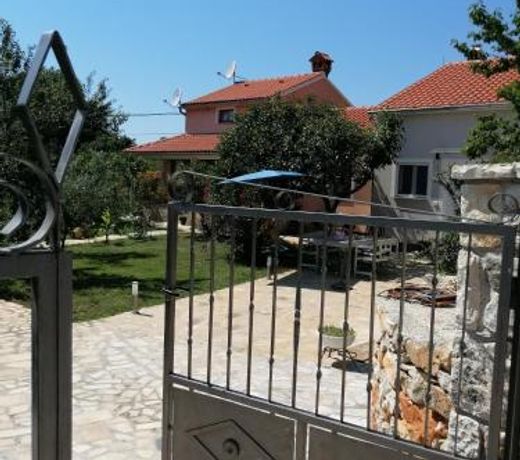 Casa Elysium