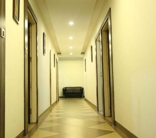 Hotel Kanishk