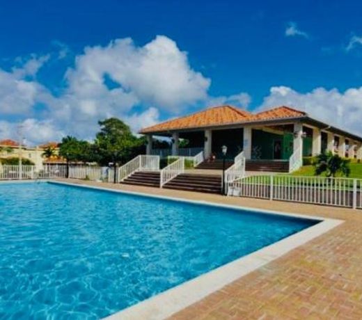 Vacation Getaway in Mango Walk Country Club