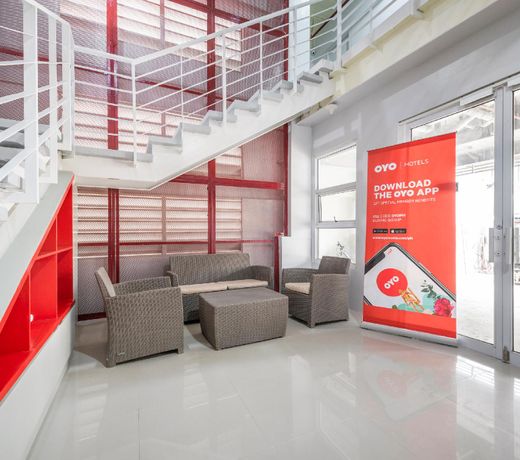 OYO 515 Finnex Hotel