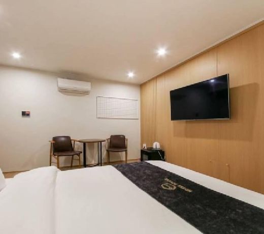Gwangju Divine Hotel