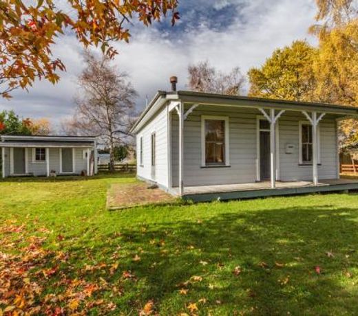Kaha Cottage - Rangataua Holiday Home