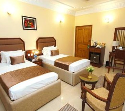 World Inn Hotel
