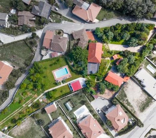 Casa das Castanhas - near GerÃªs
