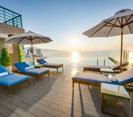 Canvas Danang Beach Hotel