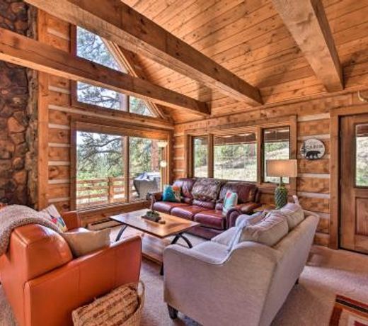 Quiet Guffey Getaway with Private Deck, Pond and Canoe