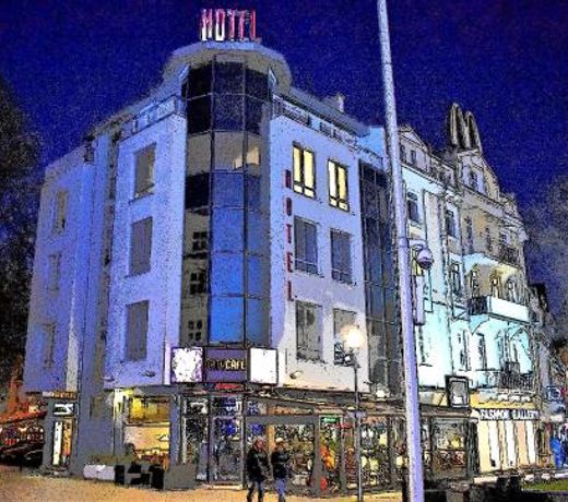 Family Hotel Opera Plaza- former City Mark hotel