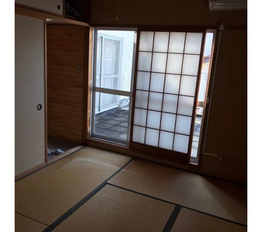 The building is a parco There - Guest House Inujima