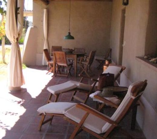 Charming house in a finca
