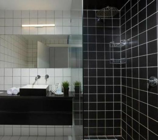 Modern 3BR in Druyanov by HolyGuest