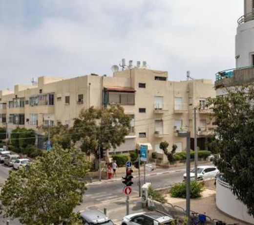 Trendy 2BR in Frishman by HolyGuest